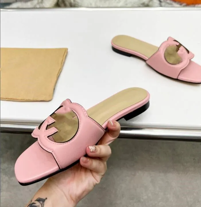 2021 slipper Luxury designer leather ladies sandals summer flat shoes fashion beach women slippers letter drag 35-42