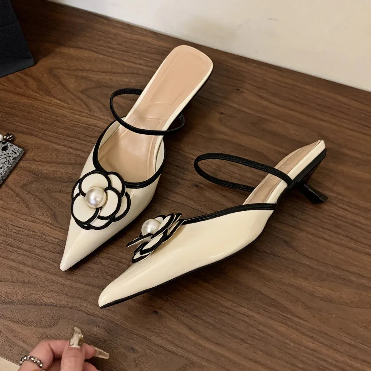binfenxie Flower Pointed Toe High Heels Women Luxury Designer Sandals Female Summer Elegant Fashion Pumps Woman Flower Mule Slippers Women