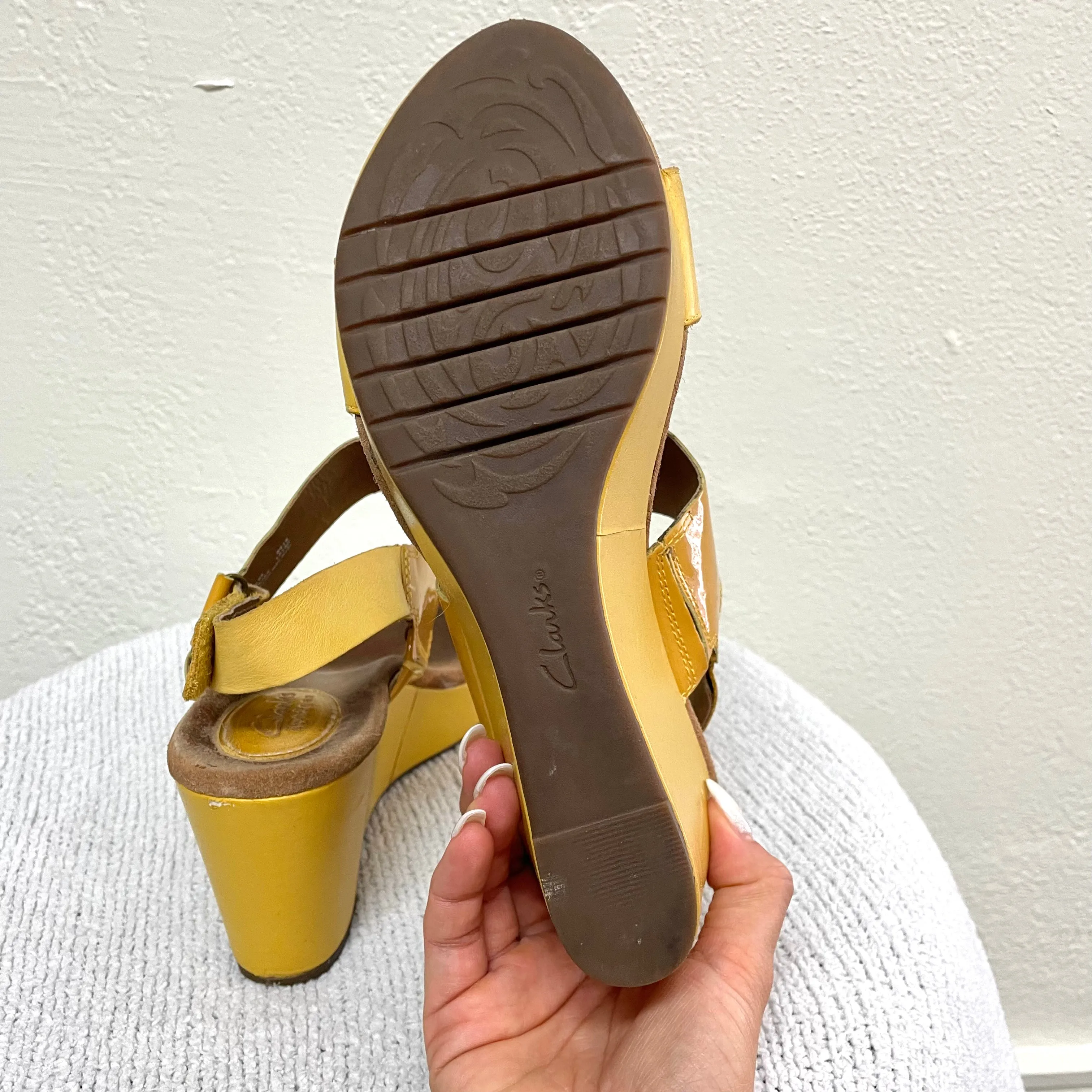 Bold Leather Sandals
