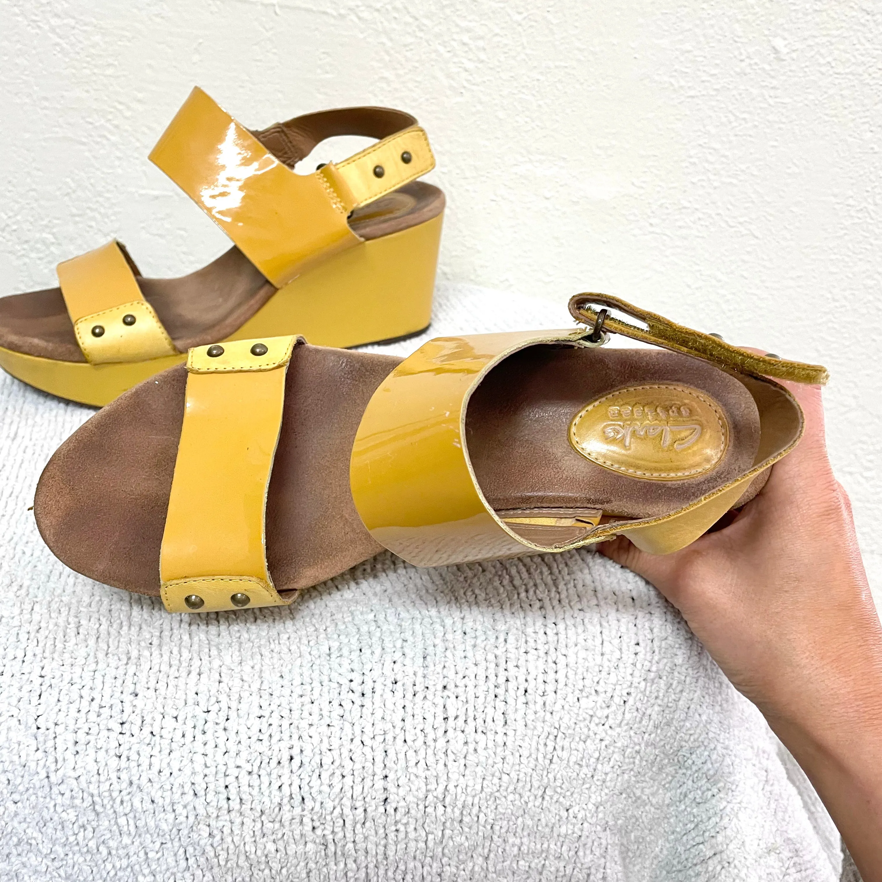 Bold Leather Sandals