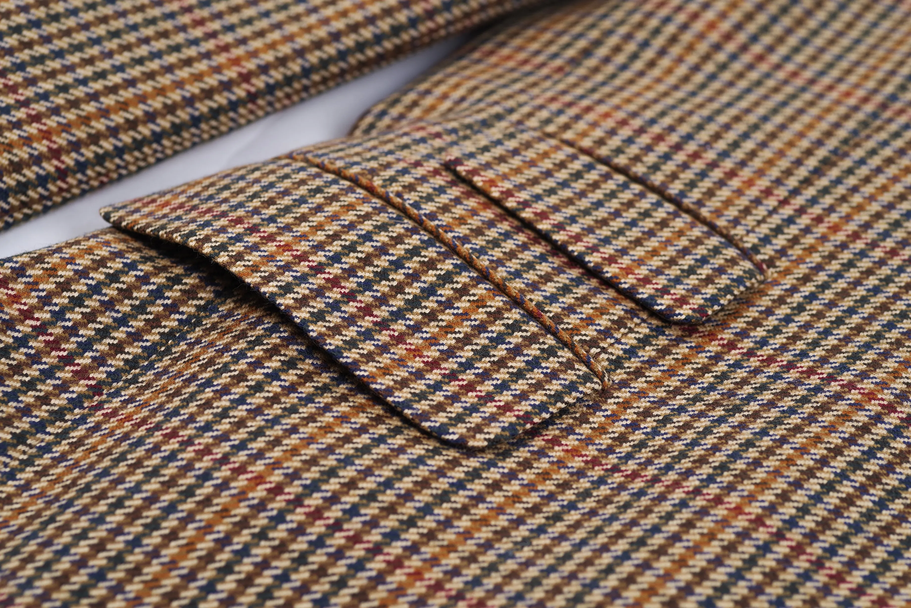 Burberry Vintage Gun Club Check Leather Buttons Blazer, US 44L , EU 54L