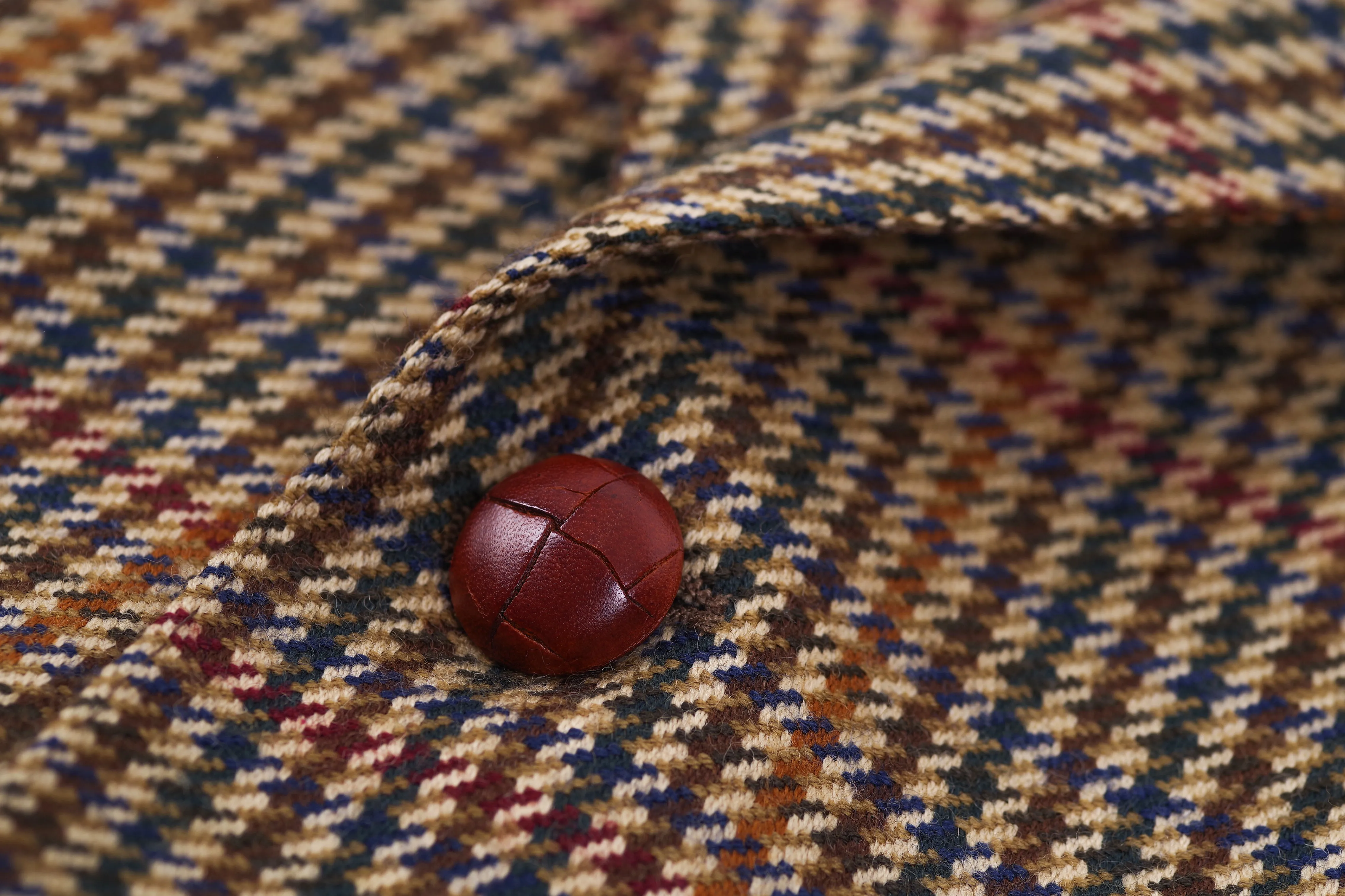 Burberry Vintage Gun Club Check Leather Buttons Blazer, US 44L , EU 54L