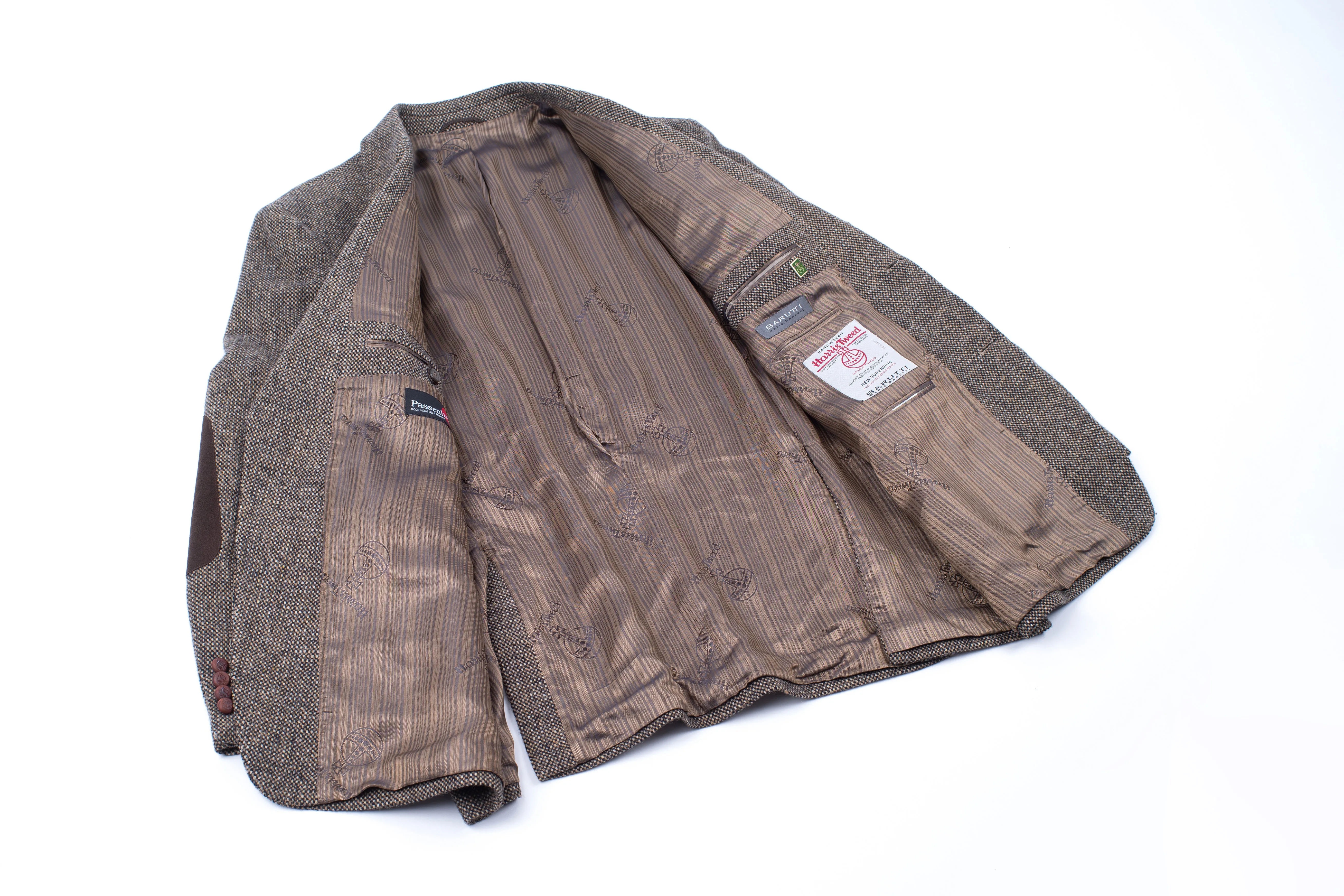 Harris Tweed for Mario Barutti Brown Superfine Wool Blazer, Size US 46S, EU 28