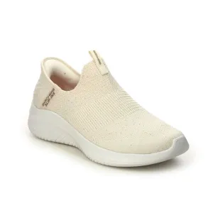 Skechers Women's 149708/OFWT Ultra Flex 3.0 - Cozy Streak Trainers Off White